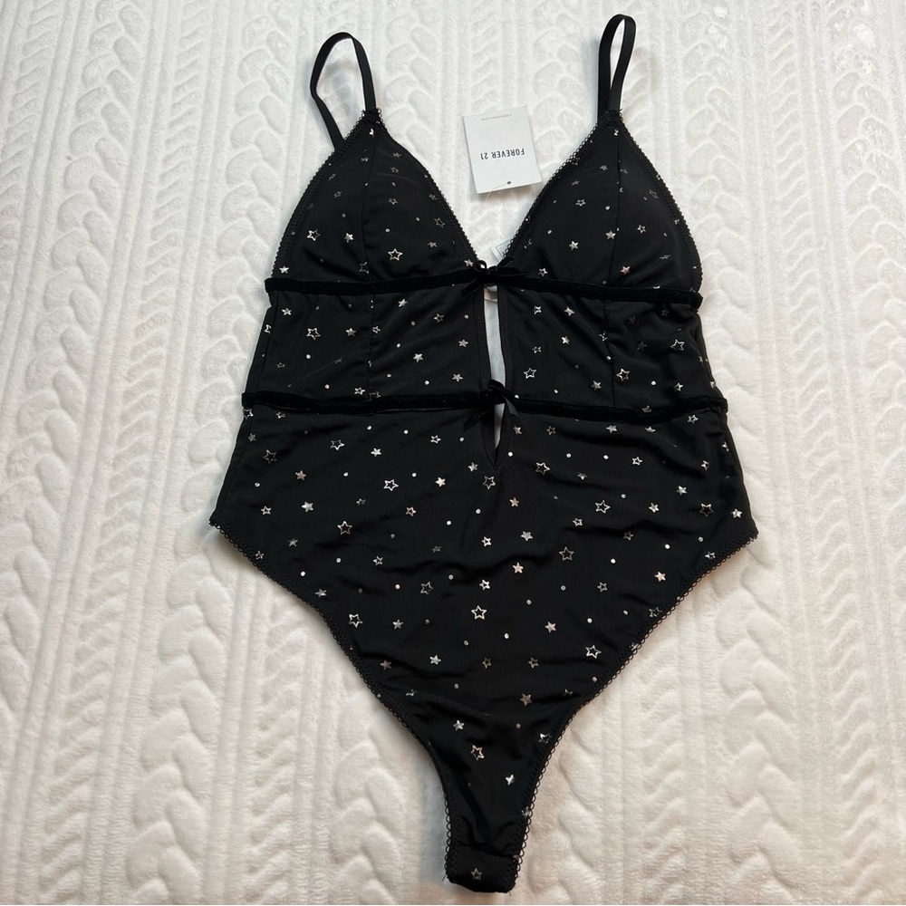 💗 *NEW* Forever 21 - Womans Bodysuit‎